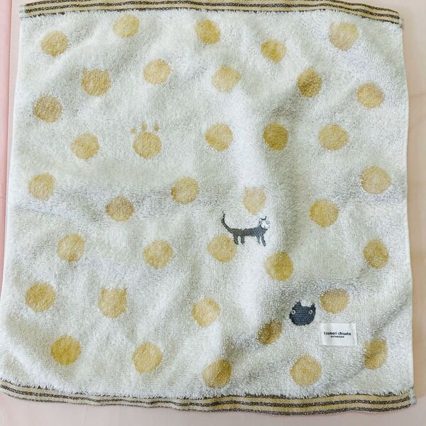 tsumori chisato タオルハンカチ ドット柄 猫 刺繍 (おまけ)新品未開封の日本製オーガニックコットンハンカチ付き