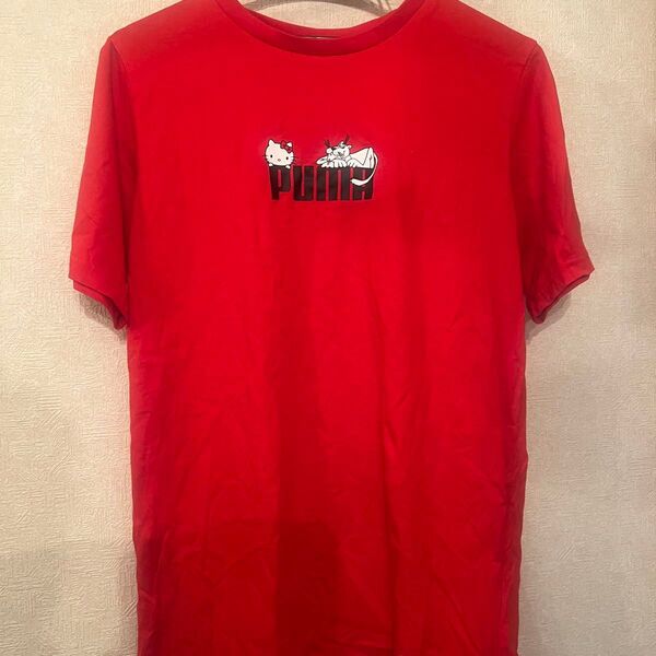 PUMA ハローキティ Tシャツ 赤