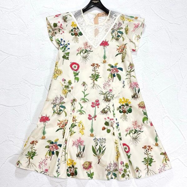 ☆美品☆ヌメロヴェントゥーノ ワンピース ボタニカル レース ピンタック フレア N21 花柄 総柄 ロゴプリント イタリア製