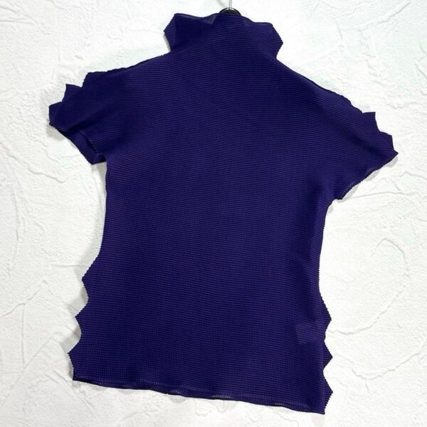 ☆美品☆me ISSEY MIYAKE 変形 カットソー プリーツ ワッフル ミーバイイッセイミヤケ Tシャツ 半袖 ハイネック