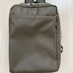 TAKEO KIKUCHI リュック カーキ メンズ ビジネスバッグ