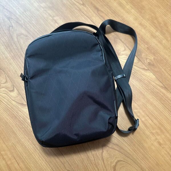 ALPAKA アルパカ METRO SLING MAX ボディバッグ X-Pac ブラック