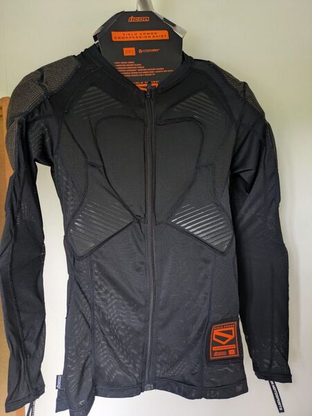 ICON インナープロテクター Field Armor Compression Shirt