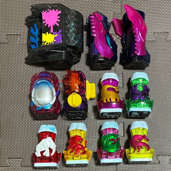 仮面ライダーリバイス バイスタンプ まとめ売り