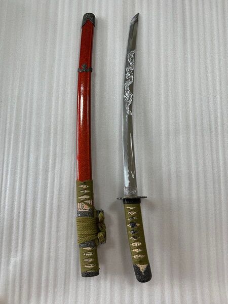 模造刀 飾り太刀 鞘付き全長約82cm FL27