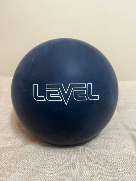 【新品】LEVEL レヴェル 15p3oz storm ボウリング AIコア搭載