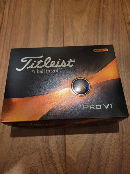 1ダース タイトリスト PRO V1 ホワイト Titleist プロV1 ゴルフボール prov1 ダブルナンバー V1