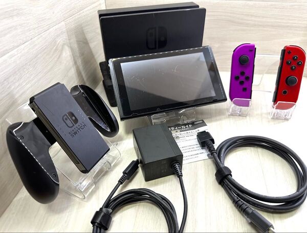すぐに遊べる新型モデルNintendoSwitch本体一式
