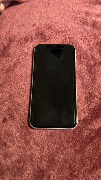 iPhone11 64GB SIMフリー ホワイト (本体のみ) 認定中古品