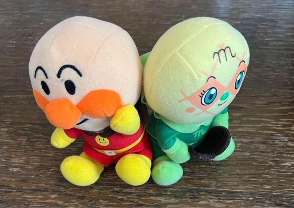 アンパンマン メロンパンマン ひっつきブルブルぬいぐるみ