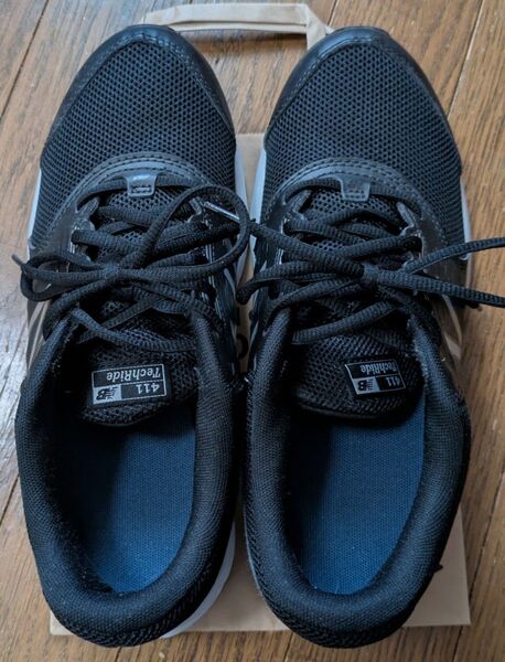 ニューバランス M411 LB1 ランニングシューズ new balance 26.5cm 2E ブラック スニーカー