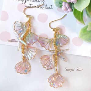 貝殻とヒトデの夏のキラキラピアス イヤリング ディップアート ハンドメイド