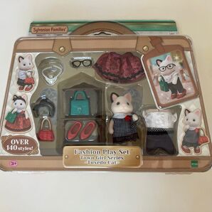【新品未使用】シルバニア Calico Critters 街のファッションコーデセット チャコールネコのお姉さん アクセサリー
