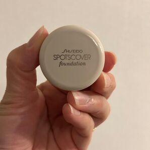 スポッツカバー ファウンデイション H100 資生堂
