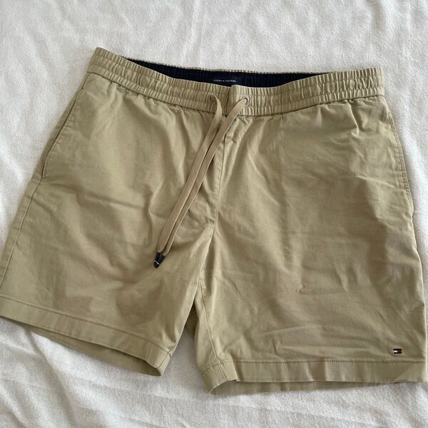 Tommy Hilfiger ハーフパンツ メンズ ベージュ XL