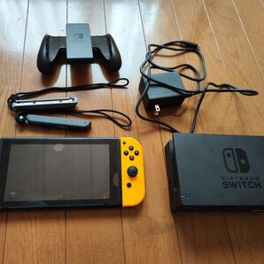 Nintendo Switch 本体