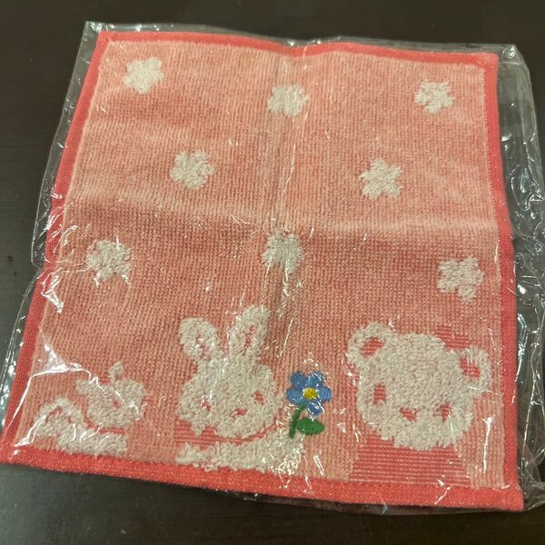 タオルハンカチ familiar 新品 未使用