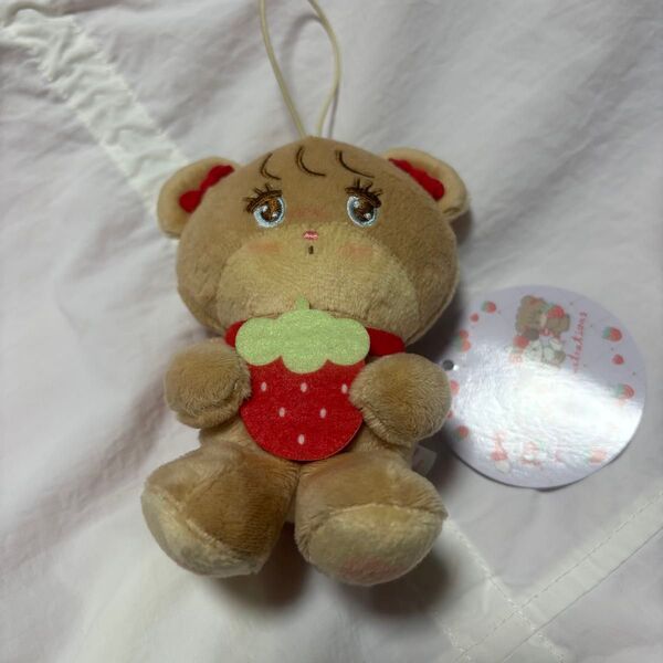 【新品】mikko いちごマスコットぬいぐるみ ラテ