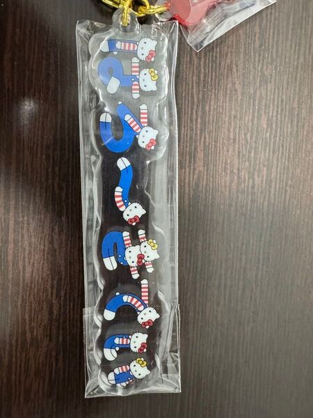 限定 レア 新品未使用 キティ展 ハローキティ アクリルキーホルダー