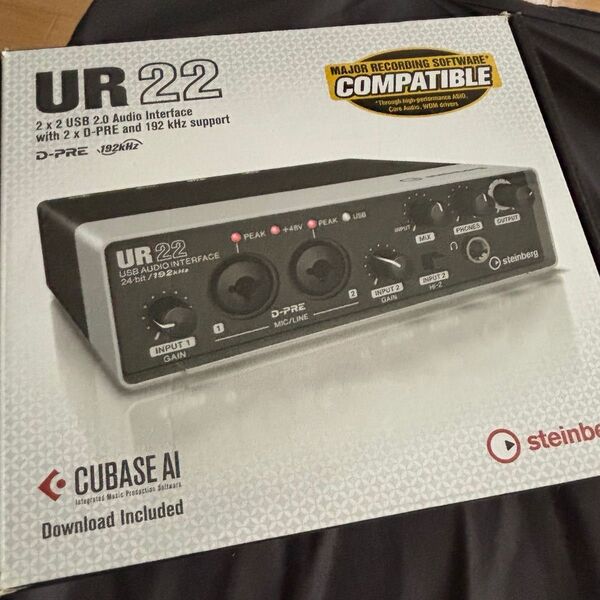 オーディオインターフェース UR22