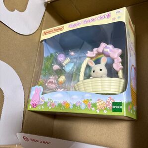 イースター しろうさぎの赤ちゃん