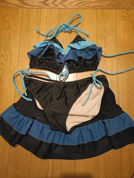 gu 水着3点セット ビキニ スカート付き 黒×青 小さめのL