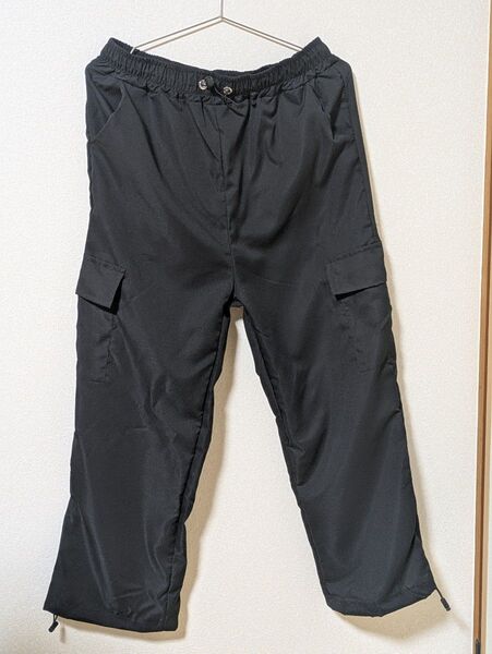 新品 未使用 カーゴパンツ 黒 ドローコード付き