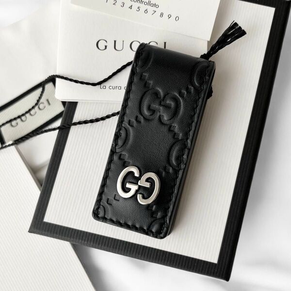 美品 グッチ ドリアン GG シグネチャー マネークリップ レザー ブラック GUCCI