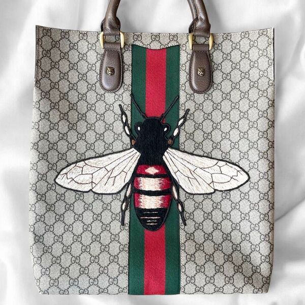 美品 グッチ GGスプリーム ビー アニマリエ トートバッグ 蜂 刺繍 ガーデン GUCCI