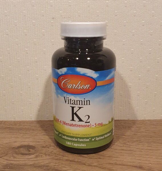 Carlson ビタミンk2 mk4 (メナテトレノン) 5mg 180カプセル