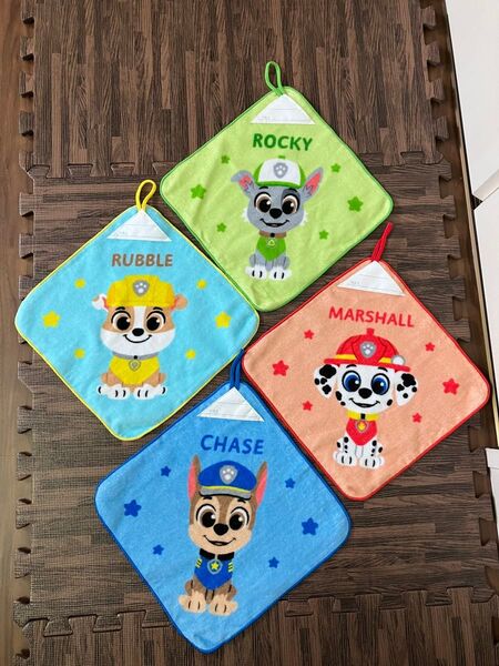 新品 パウパトロール ループ付きタオル ハンカチタオル