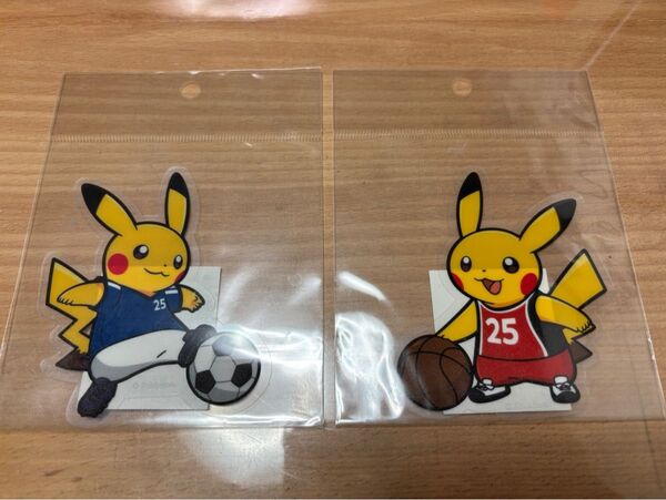 ポケモンスポーツ ピカチュウ バスケ サッカー ダイカットステッカー ポケセン pokemon sports