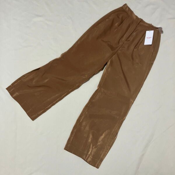 新品 BEAMS HEART ビームス サテン フレア 裾スリットパンツ S ブラウン