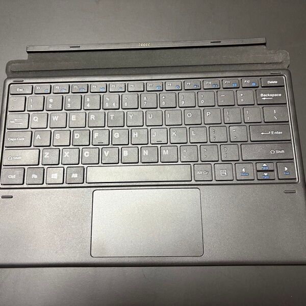 teclast x6 pro or teclast x6 plus用キーボード