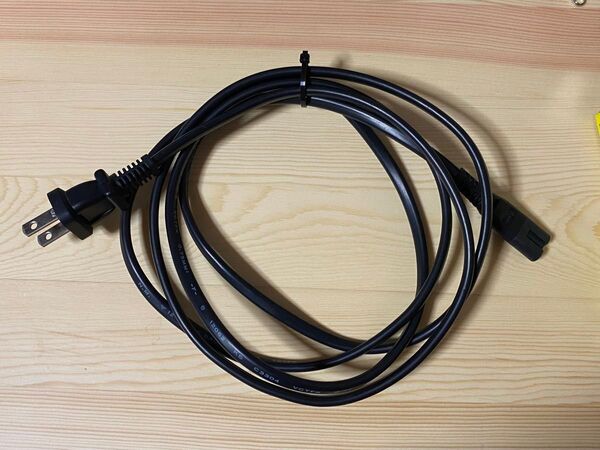 メガネ型 電源ケーブル volex VAC7S 7A 125V 190cm