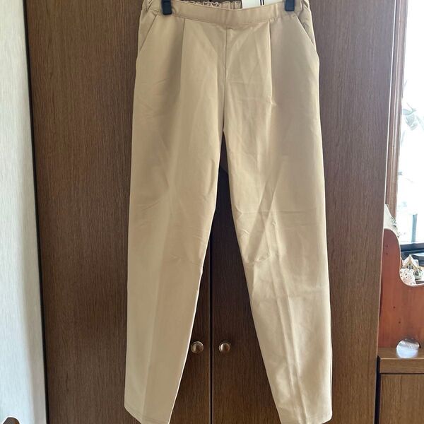 未使用品 ルコックのパンツ