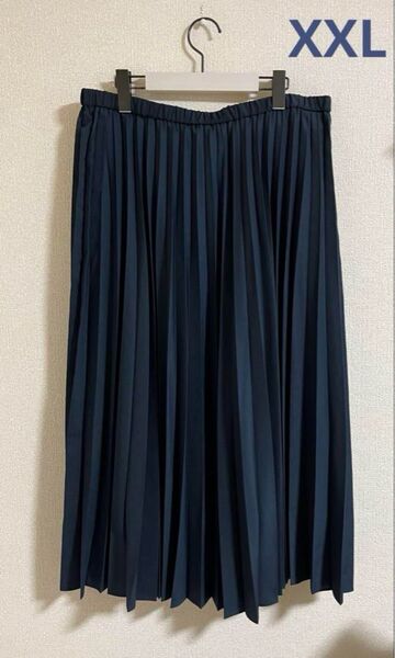 新品・タグ付き UNIQLO プリーツロングスカート ネイビー XXLサイズ