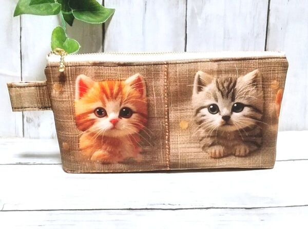 しっかり ふっくら ファスナー 20cm.メガネケース ペンケース 小物入れ 多目的ポーチ 猫 ねこ
