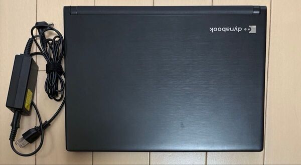 ノートパソコン dynabook RX73/JBE 東芝 13.3HD Core i5 SSD 256GB ダイナブック