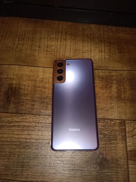 GalaxyS21本体