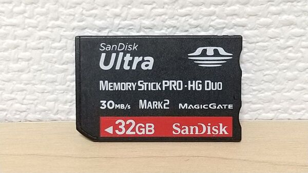 SanDisk Ultra メモリースティック PRO-HG Duo 32GB 初期化済み