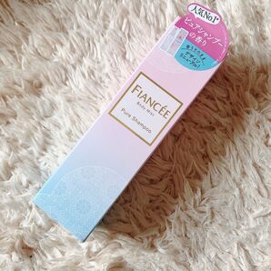 FIANCEE フィアンセ ボディミスト ピュアシャンプーの香り 50ml オーデコロン