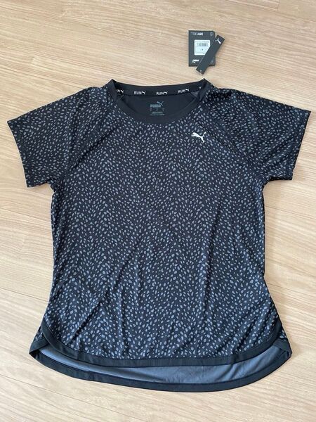 【新品未使用】プーマPUMA Tシャツ ラン ドライ モイスチャーマネージメント ヒョウ柄