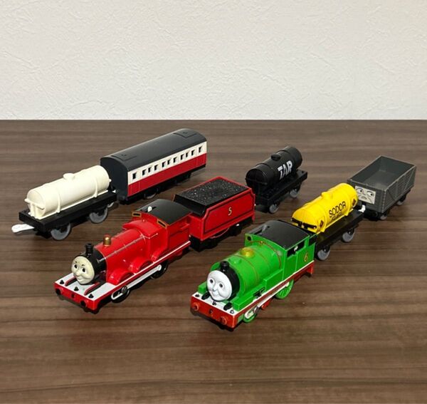 プラレール きかんしゃトーマス まとめ売り 7個セット ジェームス パーシー タンク 貨車 客車 《ジャンク品》タカラトミー