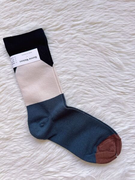 BM166 ボンメゾン Bonne Maisonレディースソックス 1足 北欧柄