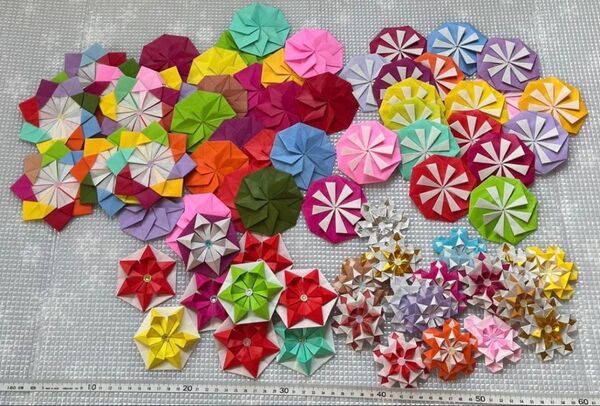 折り紙・大量お花飾り・ 壁面飾り 保育園 手作りハンドメイド70
