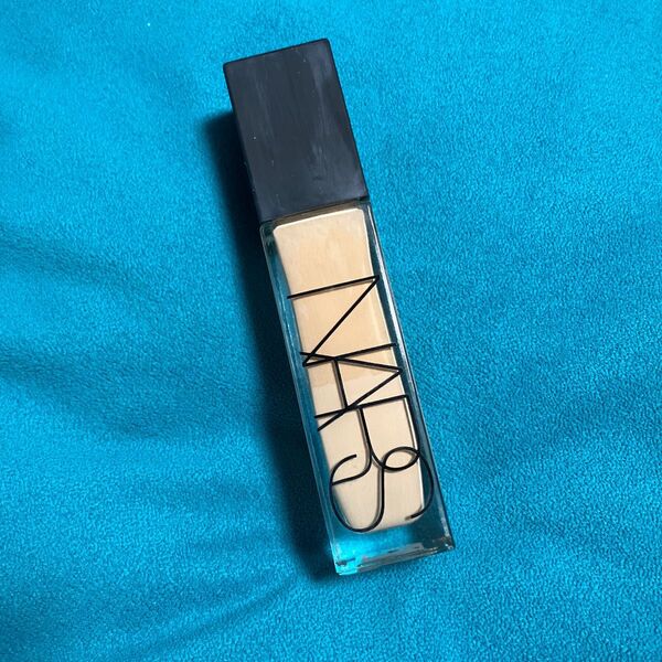 NARS ナチュラルラディアント ロングウェアファンデーション / 6605