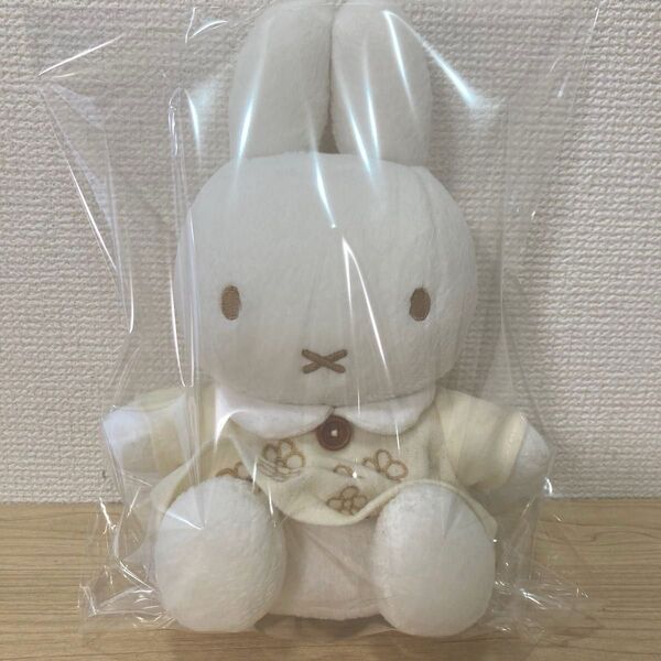 ミッフィー レア ぬいぐるみ ホワイト