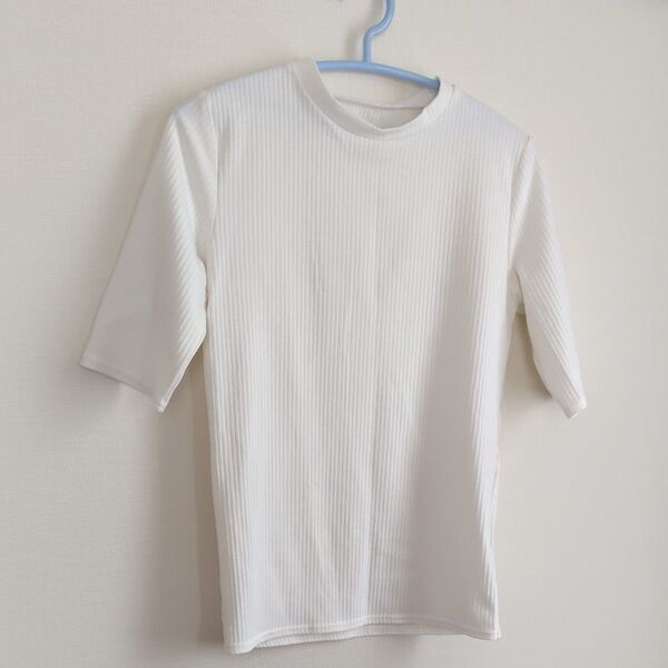 白 半袖 リブTシャツ