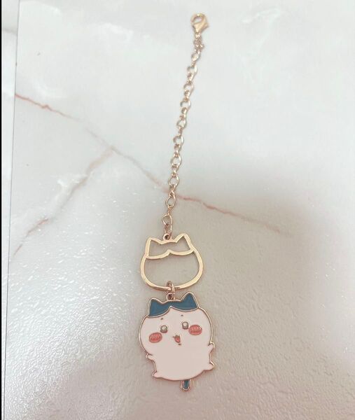 しまむら ちいかわ バッグチャーム ハチワレ